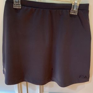 Women’s NWT gray tennis/sport skirt. Fila.